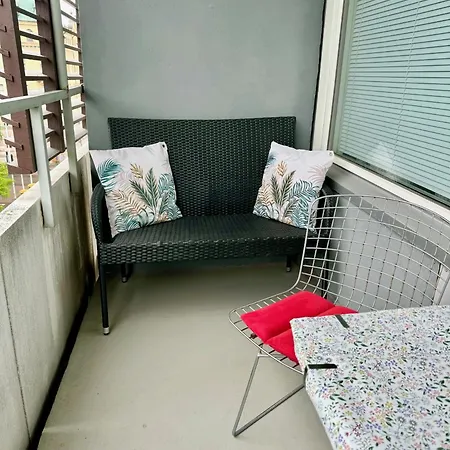 Apartamento Hot Spot Of Vaasa, Large Balcony, Hall Views Vaasa