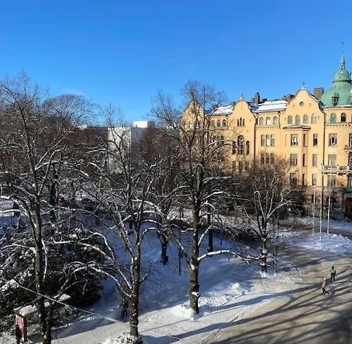 Hot Spot Of Vaasa, Large Balcony, Hall Views Апартаменты *
